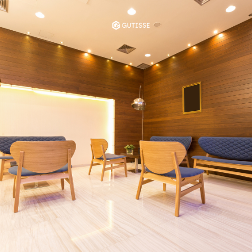 lobby de hotel con mobiliario contract