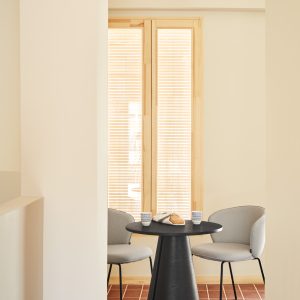 desayunador con Mesa auxiliar alta Cep de Teulat